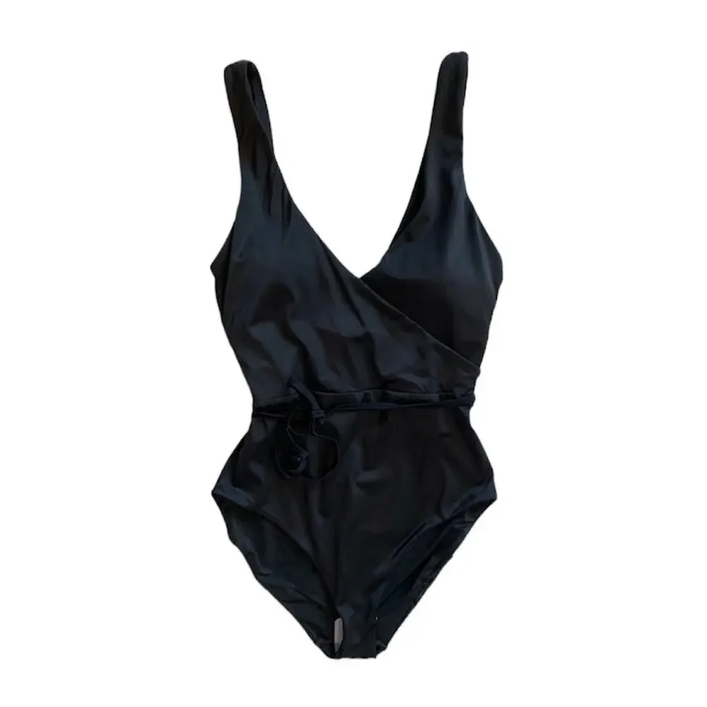 Andie The Belmar One Piece Swimsuit In Black L NWT